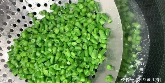 堪称|肉末豆角,香辣入味鲜嫩爽脆,堪称米饭“杀手”