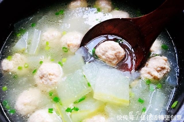 养人|三伏天,这汤三天两头必煮一锅,好喝开胃消暑还除湿,鲜美又养人