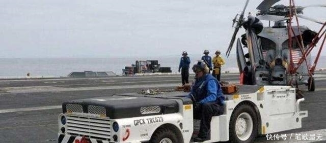 航母牵引车|为什么航母上的牵引车价格那么贵?说出来你都不敢相信