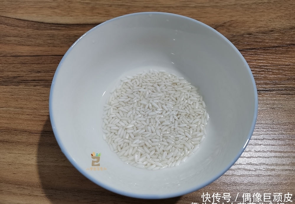 甜玉米|做玉米汁时,只放水可不行,多加一样食材,玉米汁香浓好喝又营养