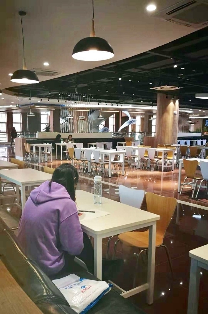  想吃|有一种大学食堂，叫“川大食堂”，学生：真不想毕业，没吃够
