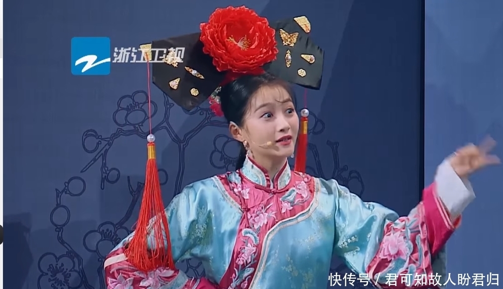  留意到|关晓彤分享私人歌单，谁留意到排名第一的歌？被伤过的人都懂！