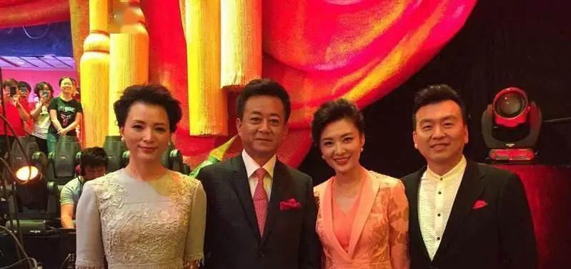 告别|曾是央视“最美”主持人挤掉倪萍,斗过董卿却突然告别央视