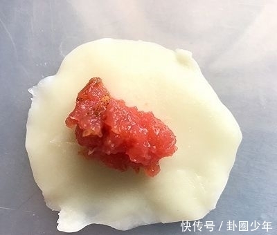  爆浆|#网红美食我来做#Q弹麻薯巧克力爆浆小蛋糕