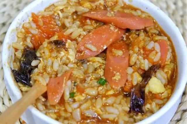 煮到浓稠|剩米饭不要再做炒饭了，教你做更好吃的烩饭，好吃到舔盘