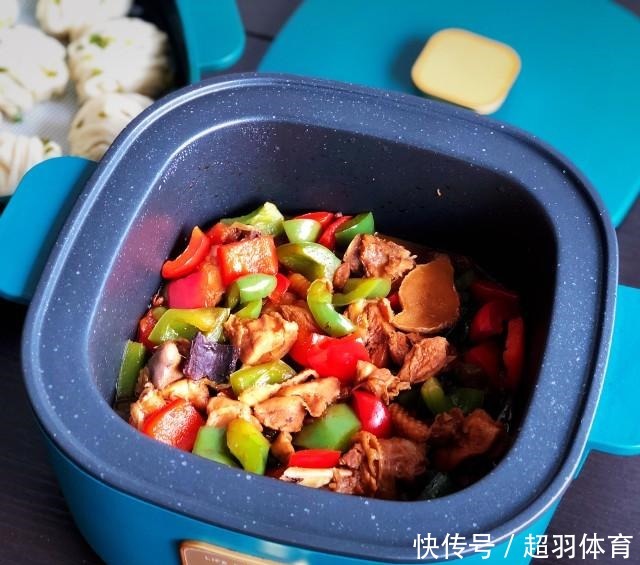 青椒|青椒鸡块,简单快手又美味,有肉有菜,营养超丰富