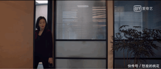  向晚|打开莫向晚的衣橱，惊呆了