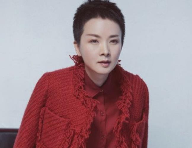 不温不火|她因《大宅门》成名，却一直不温不火，如今与无名演员生活幸福