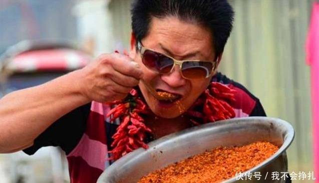 qt:colorful,nbbdpp_-10000,nbbscoreee_-10000,nbbstratest_nh2_1|“中国辣王”李永志,不听医生劝,一天5斤辣椒加白酒,如今怎样