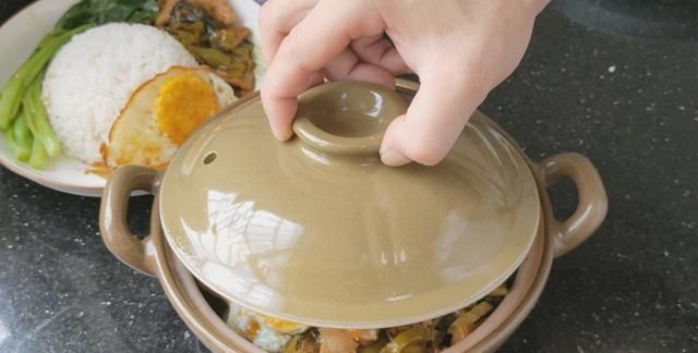 详细|美味的广式盖浇饭，详细做法步骤，荤素搭配一锅，营养好吃又简单