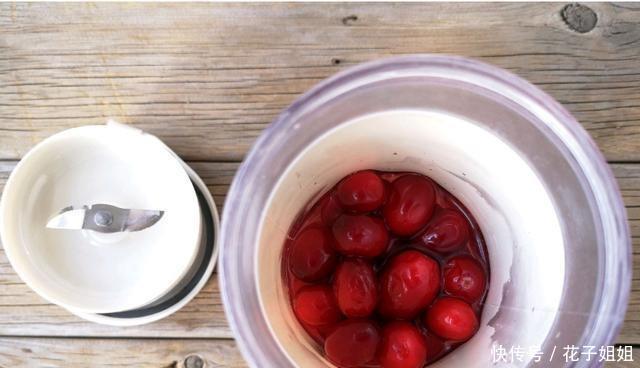 蔓越莓酱汁|炸鸡胸脯感觉差不多什么我的家人喜欢搭配蔓越莓果酱