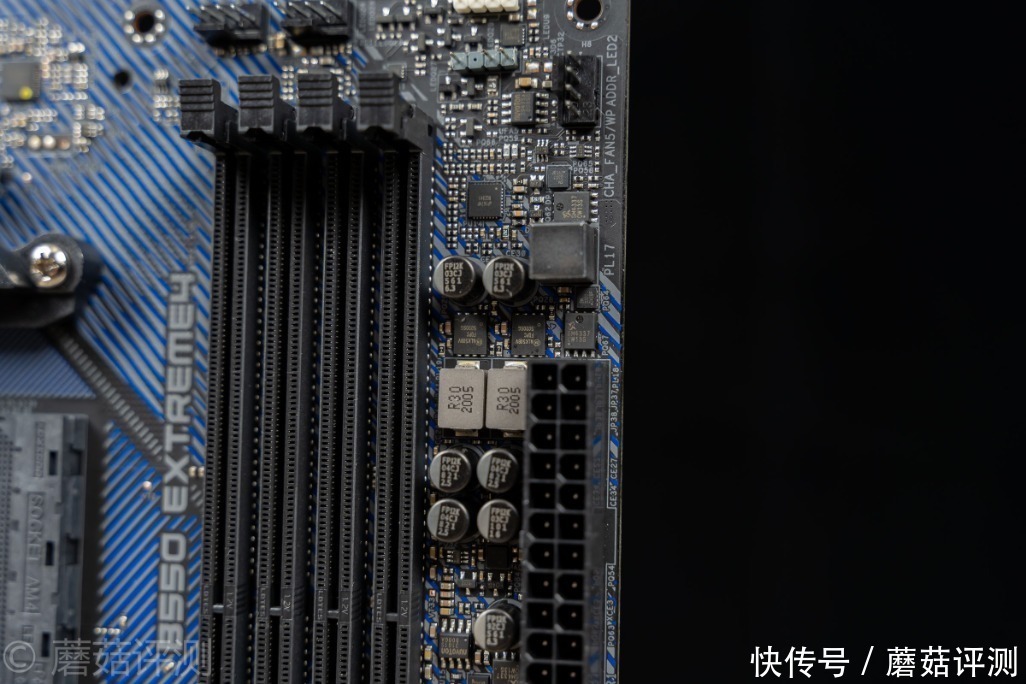  华擎|一块性价比超高的B550主板、华擎B550 Extreme4极限玩家主板 评测