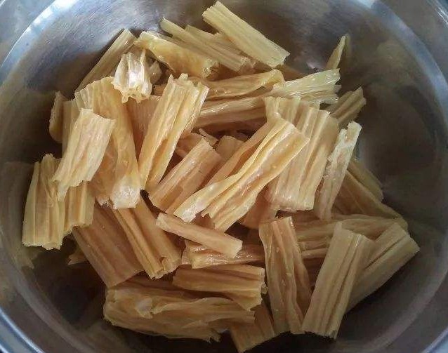 分钟|泡腐竹,别再直接用水泡,学会这一招,3分钟不到就泡发,相当快