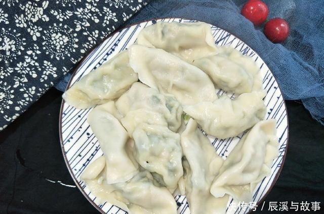 搅拌均匀|春天吃饺子,就爱这个馅,清香不油腻,鲜到流口水