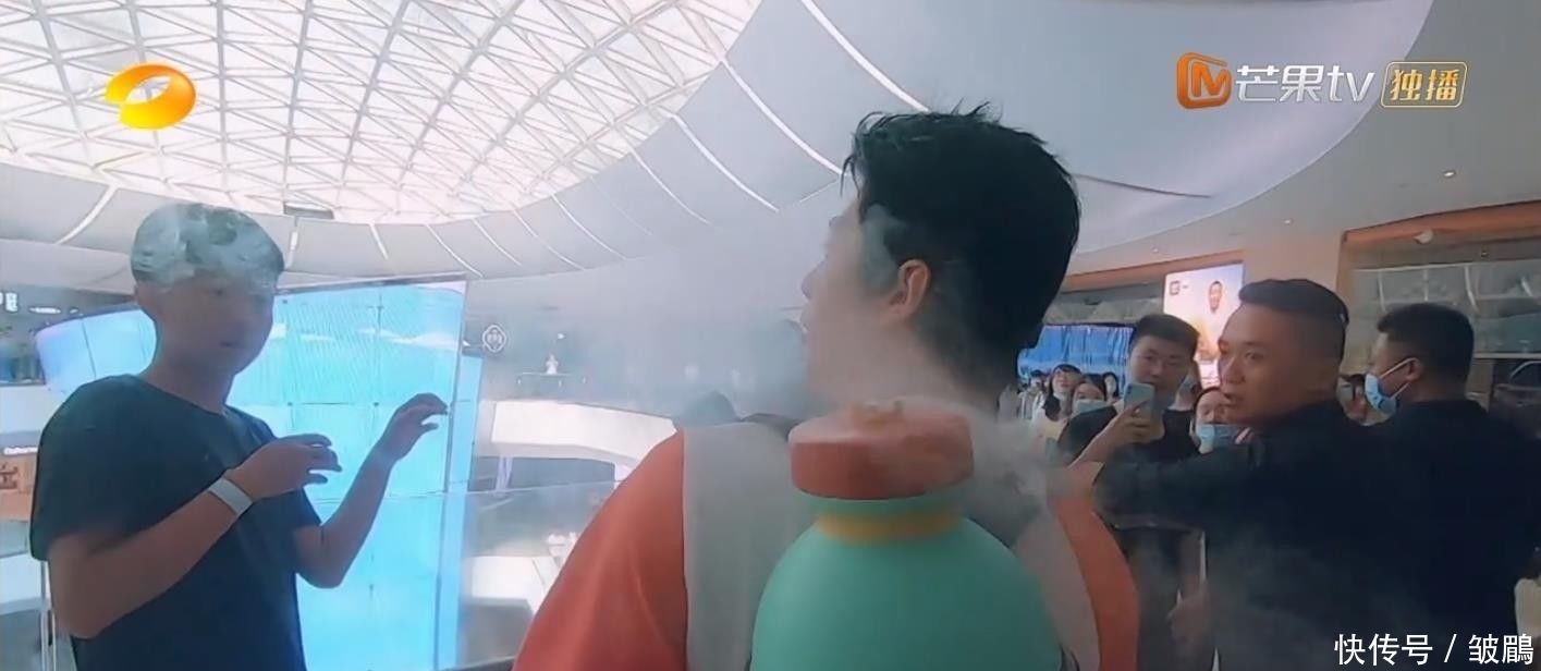 综艺|今年最好笑的综艺!胡军杨洋领着一群男人天南海北地玩捉迷藏