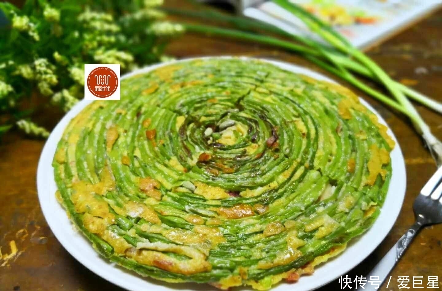  豇豆|1把豆角，4个鸡蛋，筷子一搅，几分钟解决全家人早餐，柔软劲道