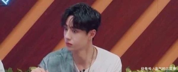 街舞|《一起火锅吧》张艺兴表演即兴krump,王一博香菜被夹走表情亮了