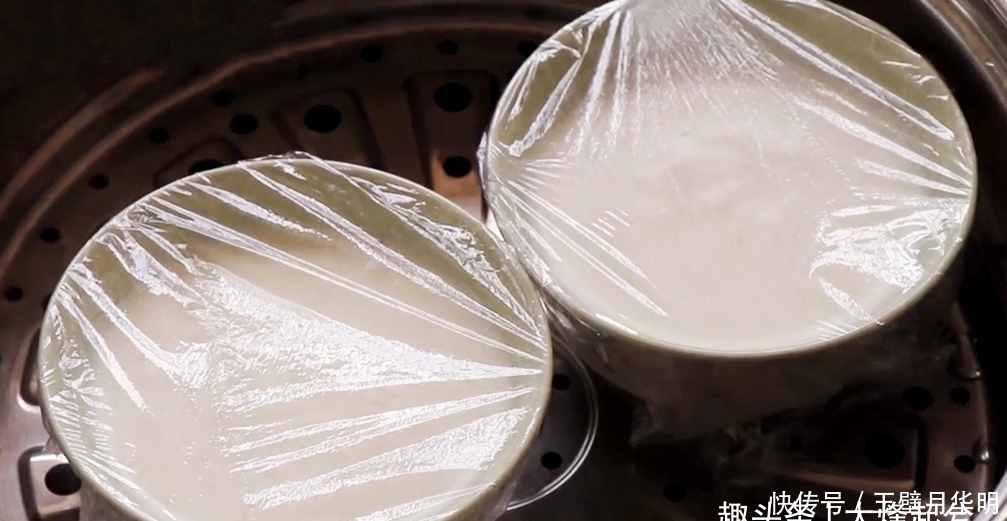 好吃|红豆双皮奶不用出去吃,教你家庭版做法,香甜滑嫩入口即化,好吃