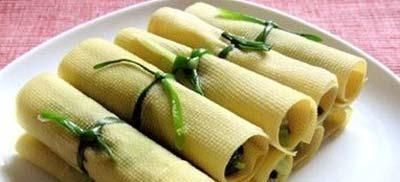 调料|豆皮也有新吃法,像春卷皮一样卷一卷,蘸上料汁清爽可口解油腻