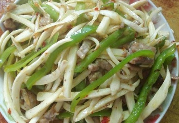 适量|几道经典美味的家常菜,营养美味出锅就抢,家人就喜欢这一口!