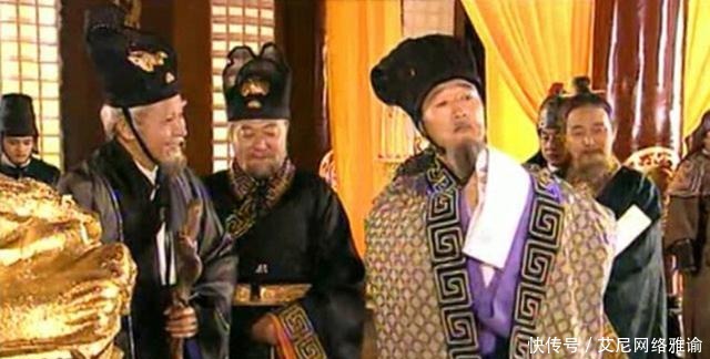 一段话|开国功臣在朝堂动粗，皇帝让人给其带了一段话，字字带有杀气