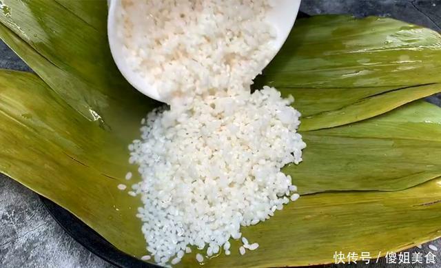 解馋|糯米最近火了,这做法一看就会,香甜软糯又解馋,比吃肉还香