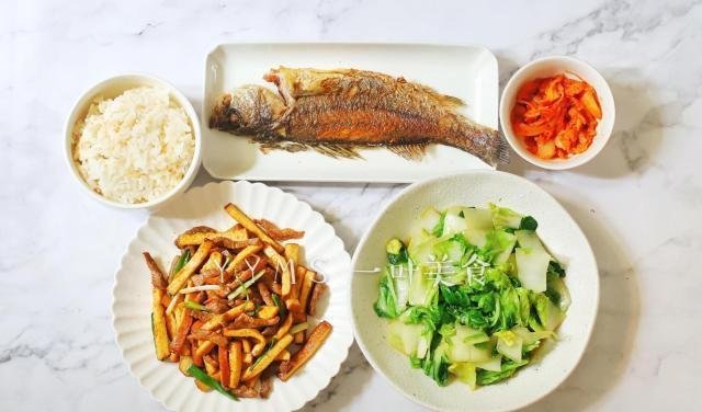 天天|老婆太能干了,天天晚餐留3个菜,老公晒朋友圈,圈友真打击