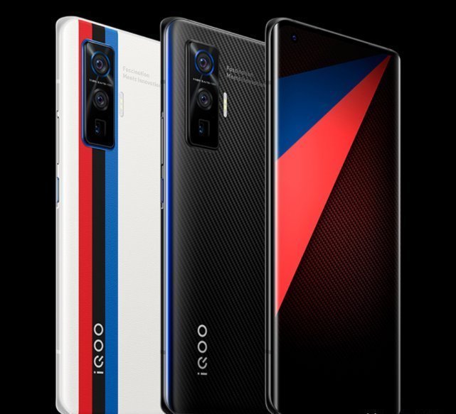  全系|拍照终于没有短板了！iQOO 5系列全系大底主摄Pro版有潜望长焦