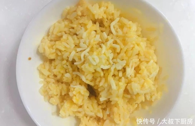 大叔|剩米饭怎么吃?大叔教你芝士饭团,香气扑鼻,简单易学,家人喜欢
