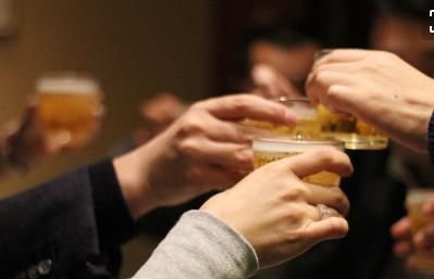 异常|不能喝酒的人,身体有这三个“异常”,望你早知