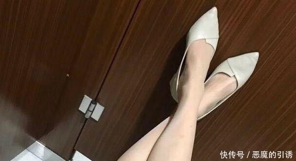 唯美|尖头细脚高跟鞋，显现出唯美的优雅姿态，绽放性感的魅力