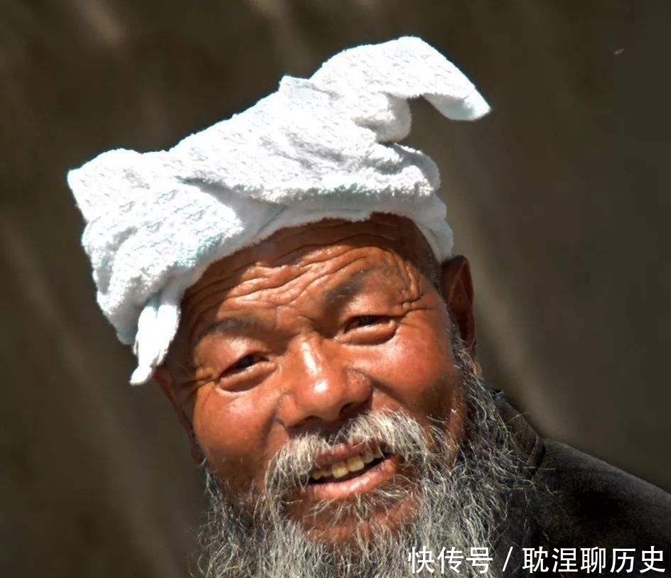 值得|爷爷奶奶还在世，父母就不能过生日？农村这个传统是否值得推崇？