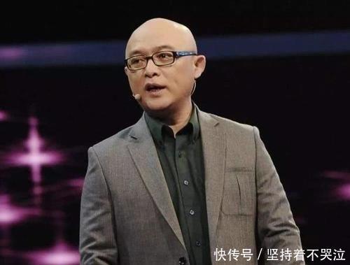 乐嘉|在《非诚勿扰》红极一时的乐嘉,5年几近被封杀的态势,骂金星吻谢娜都做过