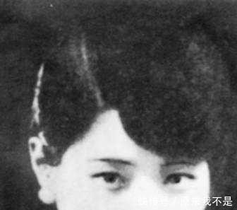  一言惊|著名诗人爱上了老师的儿媳, 老师参加婚礼一言惊四座