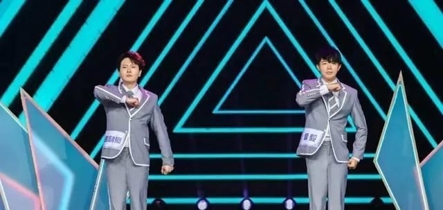  德云社|德云社果然最红，每台综艺都被他们承包了