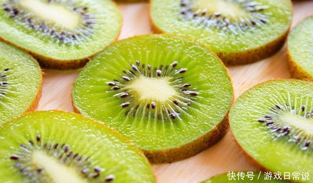 猕猴桃的时|买猕猴桃时,挑尖的还是挑圆的种植户教你3招,个个香甜