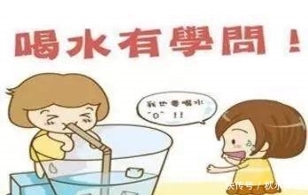 常不利|这么“喝水”越喝湿气会越重越胖,第一条就有很多人中了