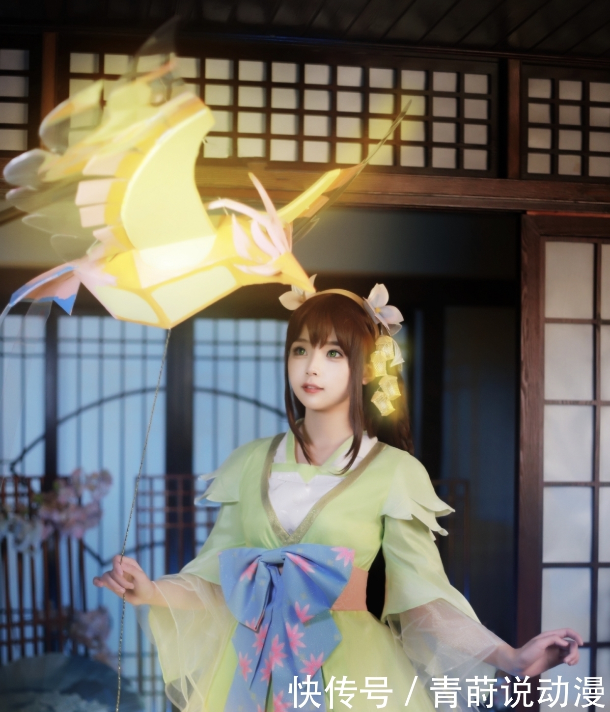 皮肤|Cosplay娜可露露晚萤皮肤,实在是太像了,完完全全就是一样的