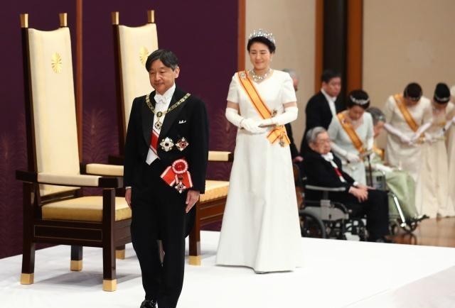 幸福|德仁天皇第一次“玉音放送”:期待国民幸福、世界和平!