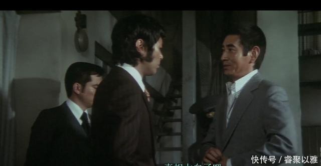 不温不火|电影《追捕》故事,在日本不温不火,删减的内容里有什么