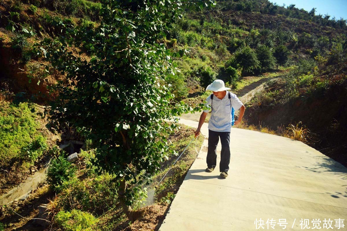 吴大叔|57岁大叔15年前突发疾病,瘫痪在床3年,看现在生活成啥样