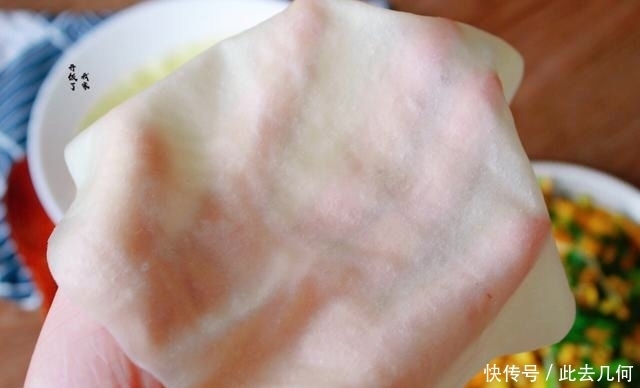 春饼|这饼一锅可出16张,比纸还透亮,柔软筋道,卷啥都好吃,简单易学