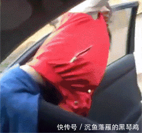 厉害|GIF搞笑趣图: 好厉害的情侣, 这几个动作实在是高难度啊!