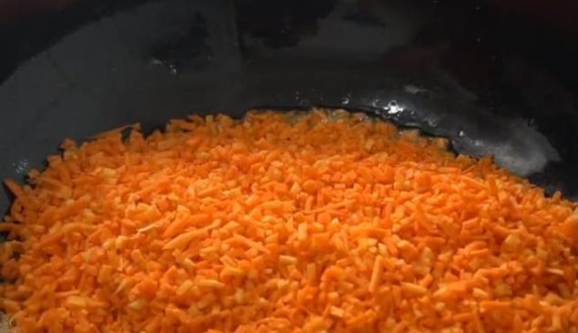 层层|胡萝卜这吃法真过瘾,不烫面不发面,层层包着馅料,比包子还香