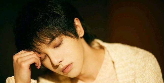 华晨|我是歌手排名出炉华晨宇重夺第一,但却遭受质疑