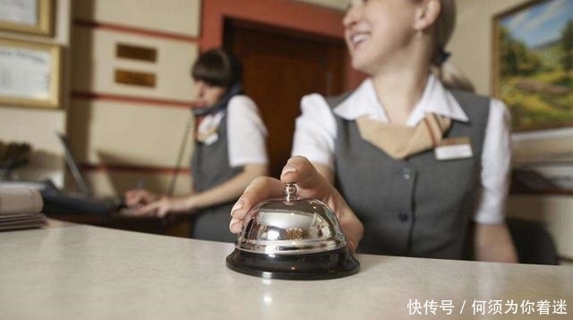 酒店|为什么酒店的前台服务员都是漂亮女孩子? 工资不高还抢着去干
