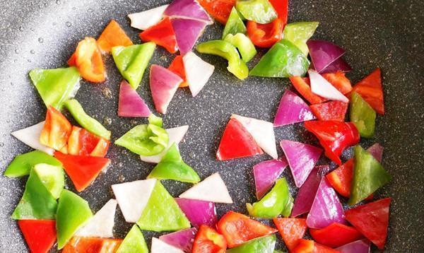 制作方法|别只知道吃猪肉了,大暑过后这肉最养人,再贵也不要省,强健筋骨!