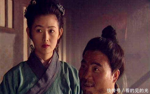  选择|他选择在功成名就的时候选择隐退，他的一生是传奇的一生