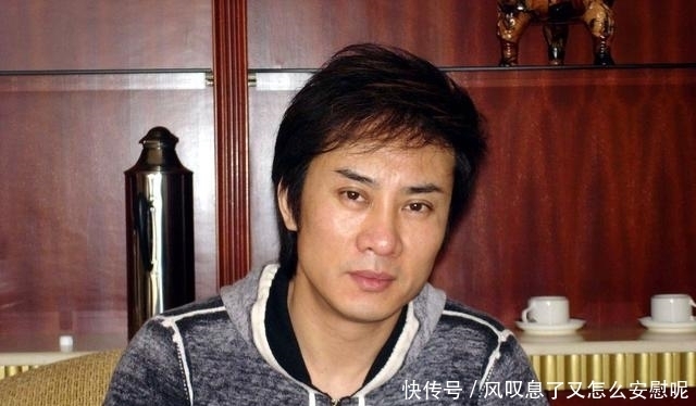  深夜|演员姜涛深夜在医院开直播，扰乱医护人员的工作，你怎么看？