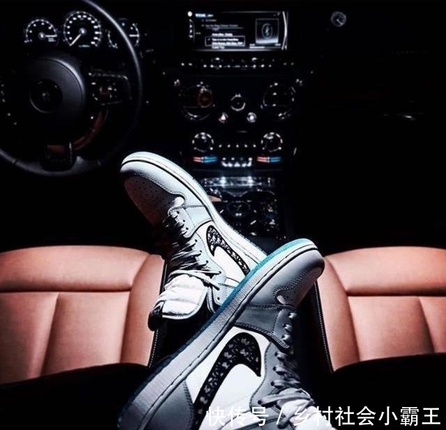 到底|罗志祥到底多爱鞋？深夜秀26万潮鞋，还为1500双藏鞋开空调！